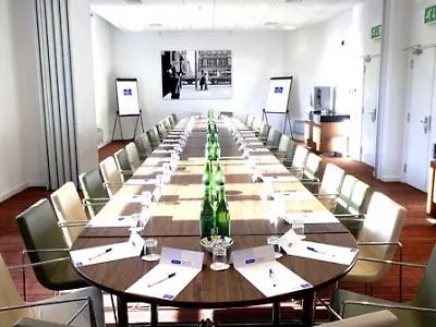 Holiday Inn Express London City, An Ihg Hotel 3*,  United Kingdom