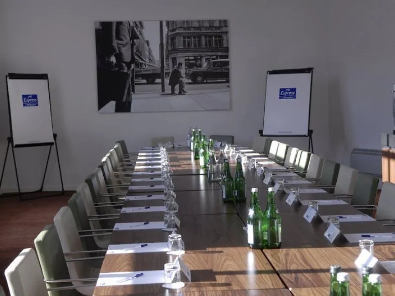 Holiday Inn Express London City, An Ihg Hotel